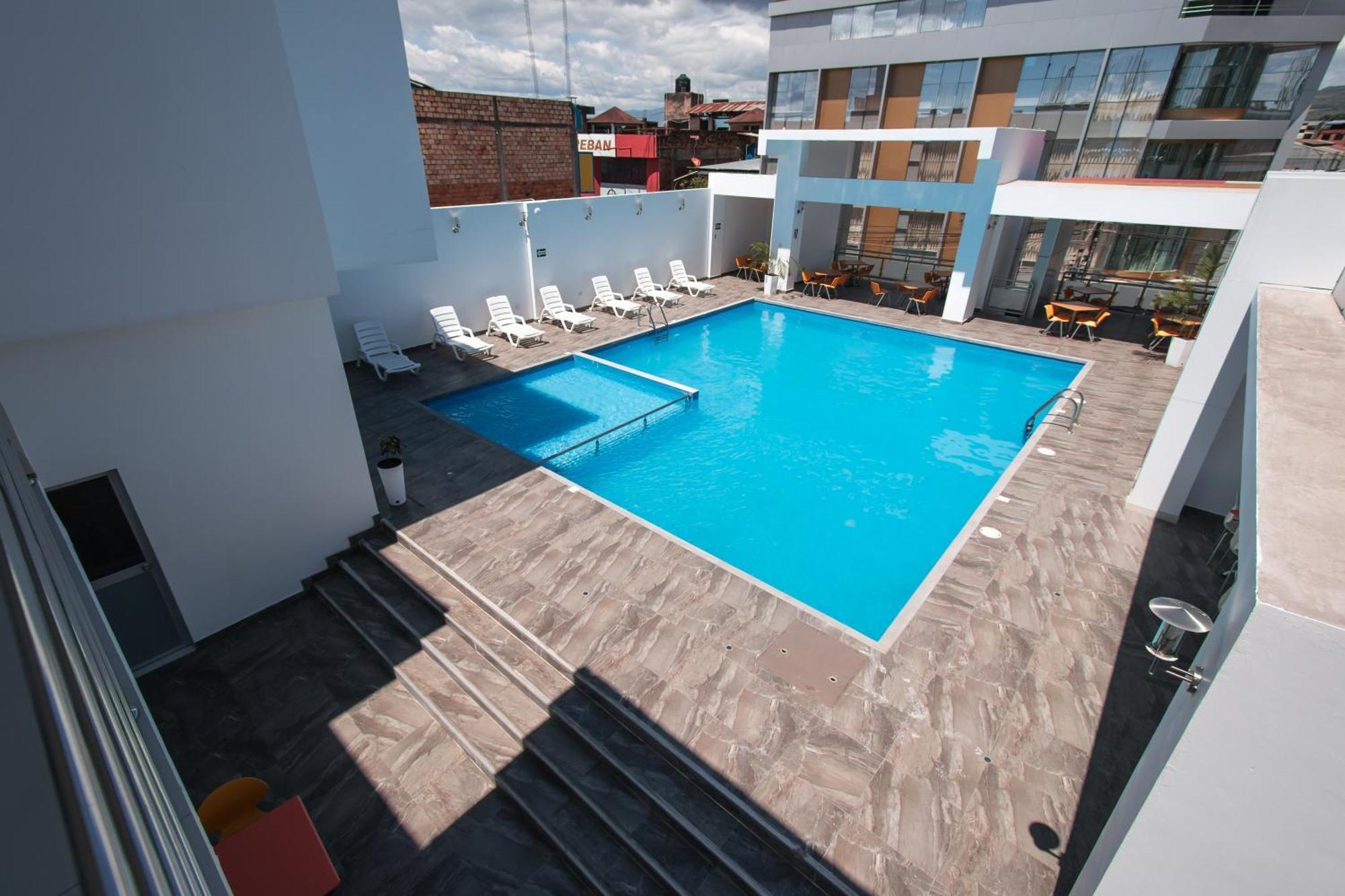 Cumbaza Hotel & Convenciones Tarapoto Eksteriør bilde