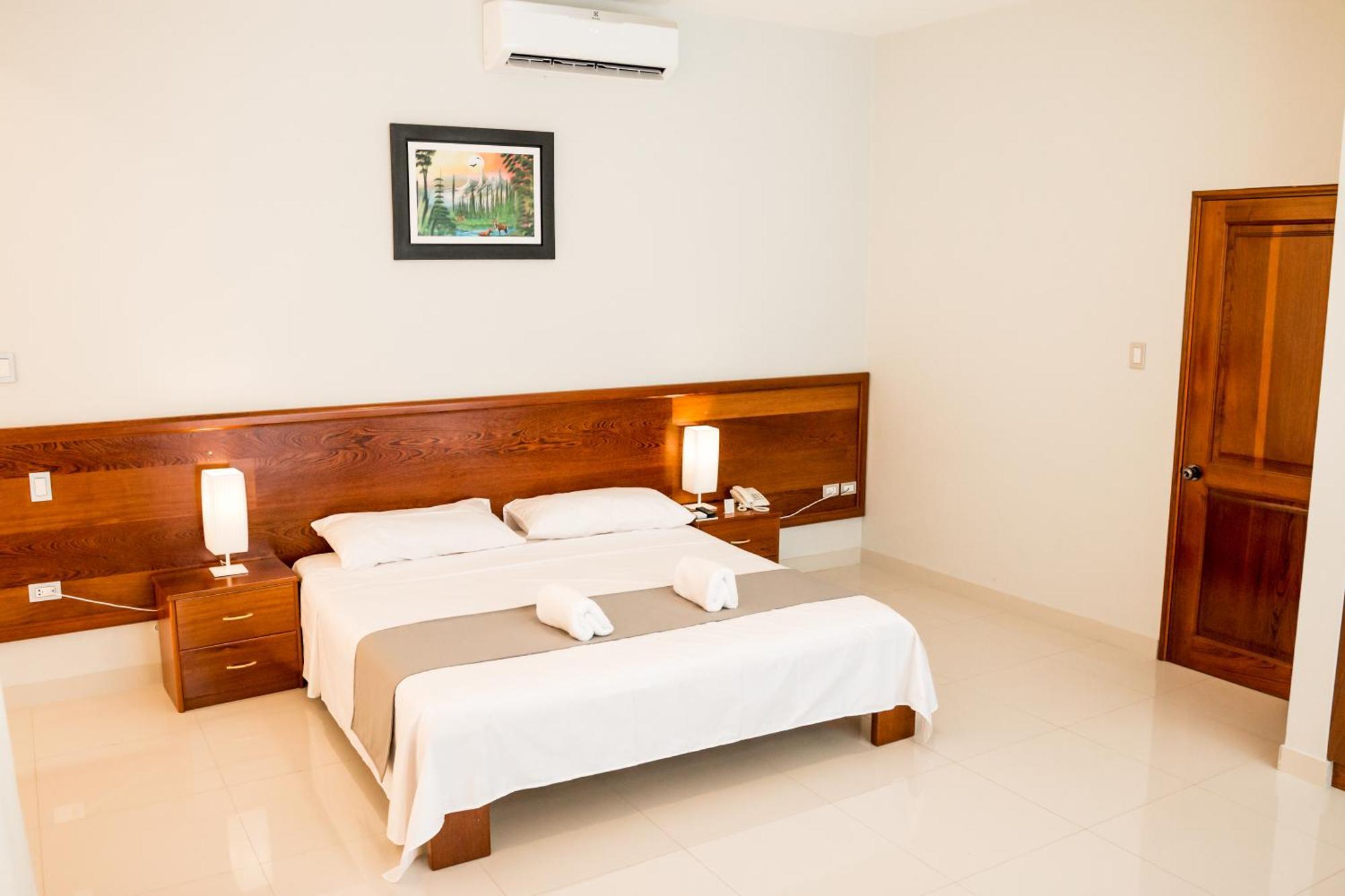 Cumbaza Hotel & Convenciones Tarapoto Eksteriør bilde