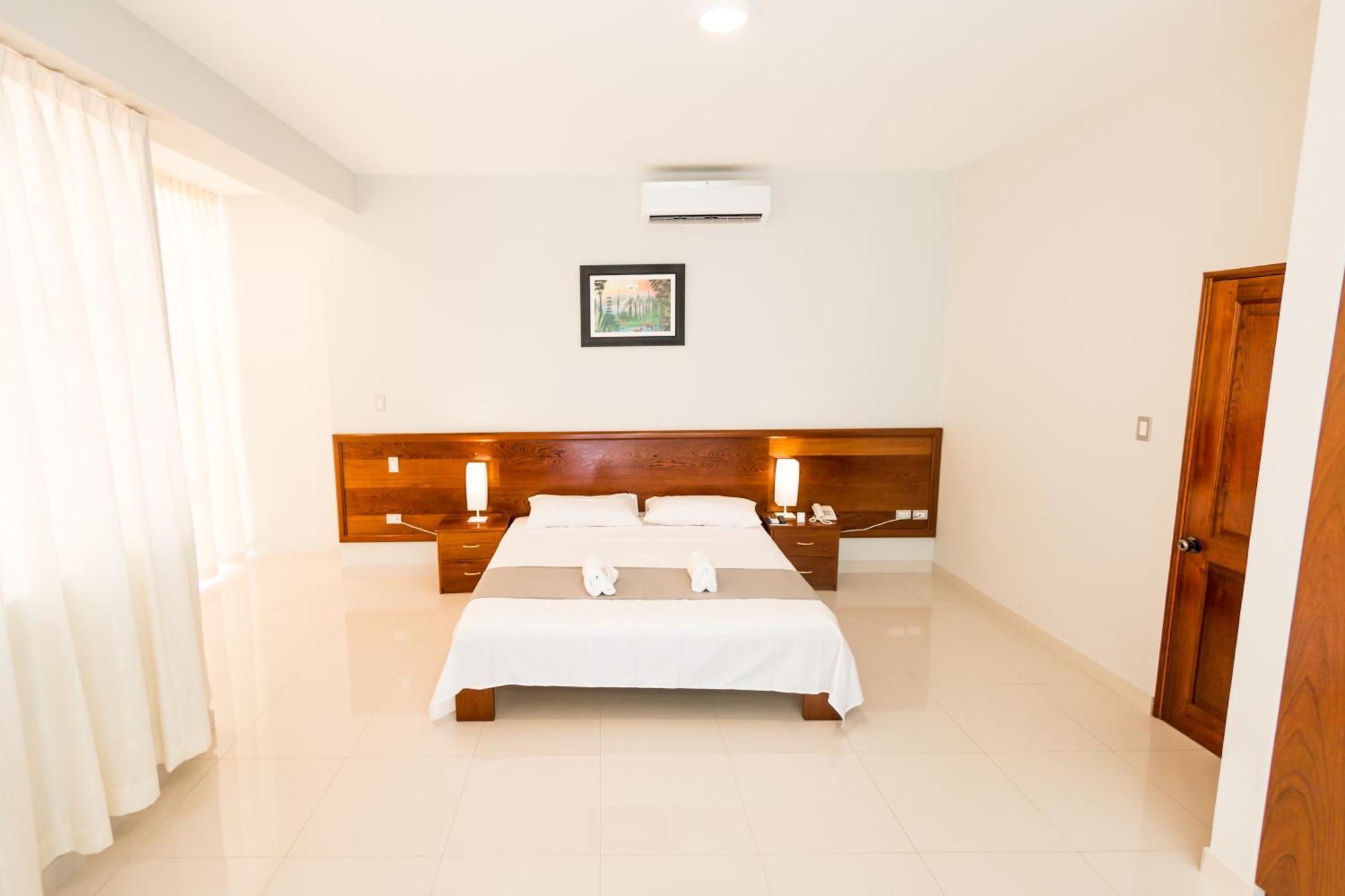 Cumbaza Hotel & Convenciones Tarapoto Eksteriør bilde
